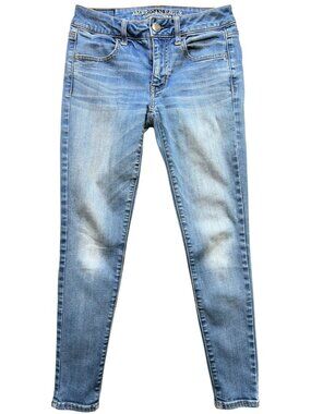 American Eagle Women's Super Stretch Leggings Denim Size 2 Blue Solid Light Wash